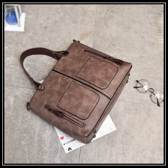 NEW MOONLIGHT Crossbody - Picture 7 of 8